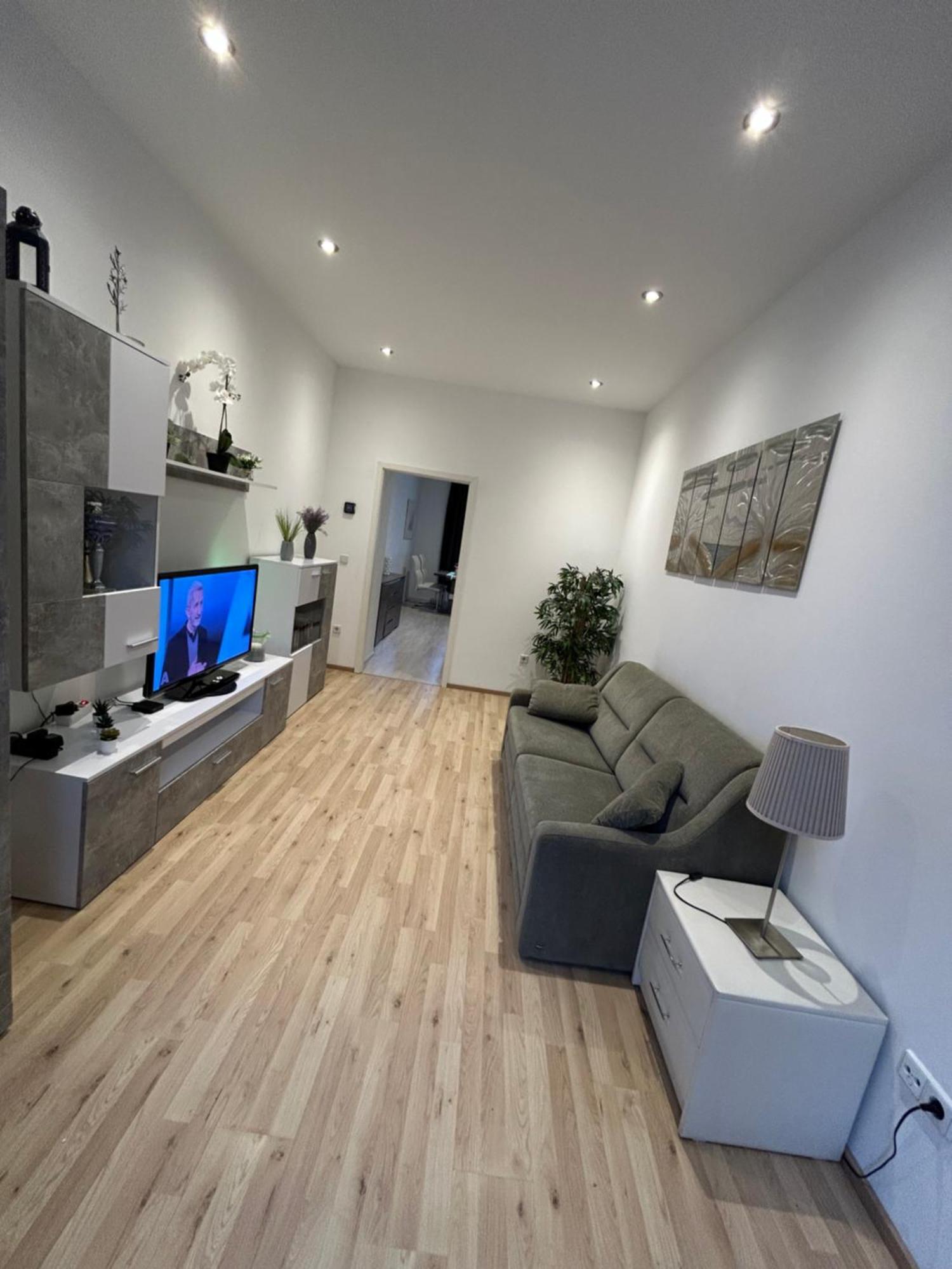 Schoene, Helle Wohnung In Stadtnaehe Βιέννη Εξωτερικό φωτογραφία